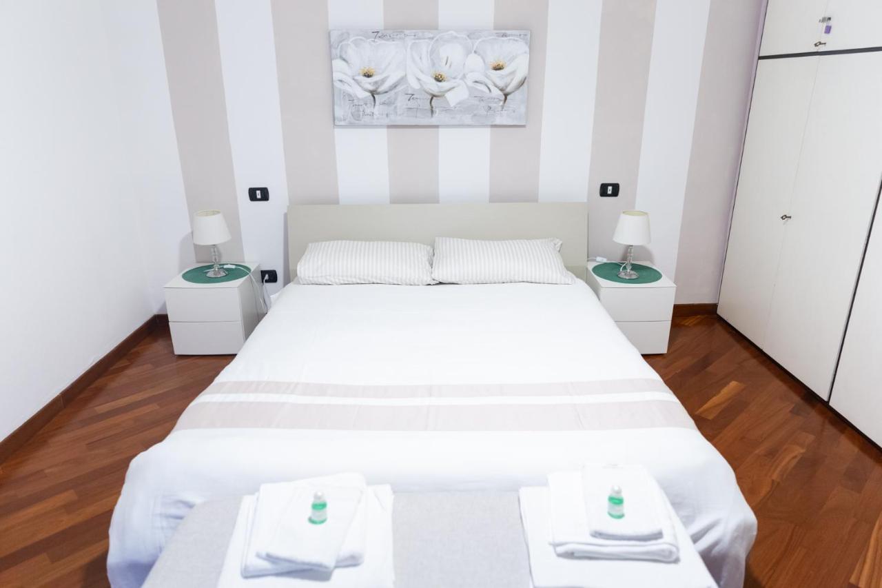 Sweet House Corso Genova Apartment Milan Exterior photo